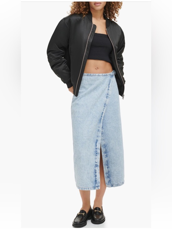 Levi's Jackets & Blazers - Levi's Oversize Bomber Jacket women’s black satin coat Large NWT